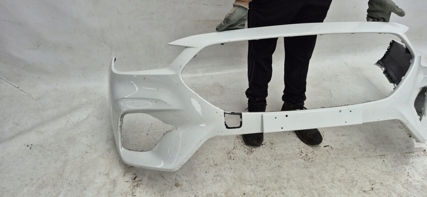 MG ZS LIFT 20- bumper front front P10628329