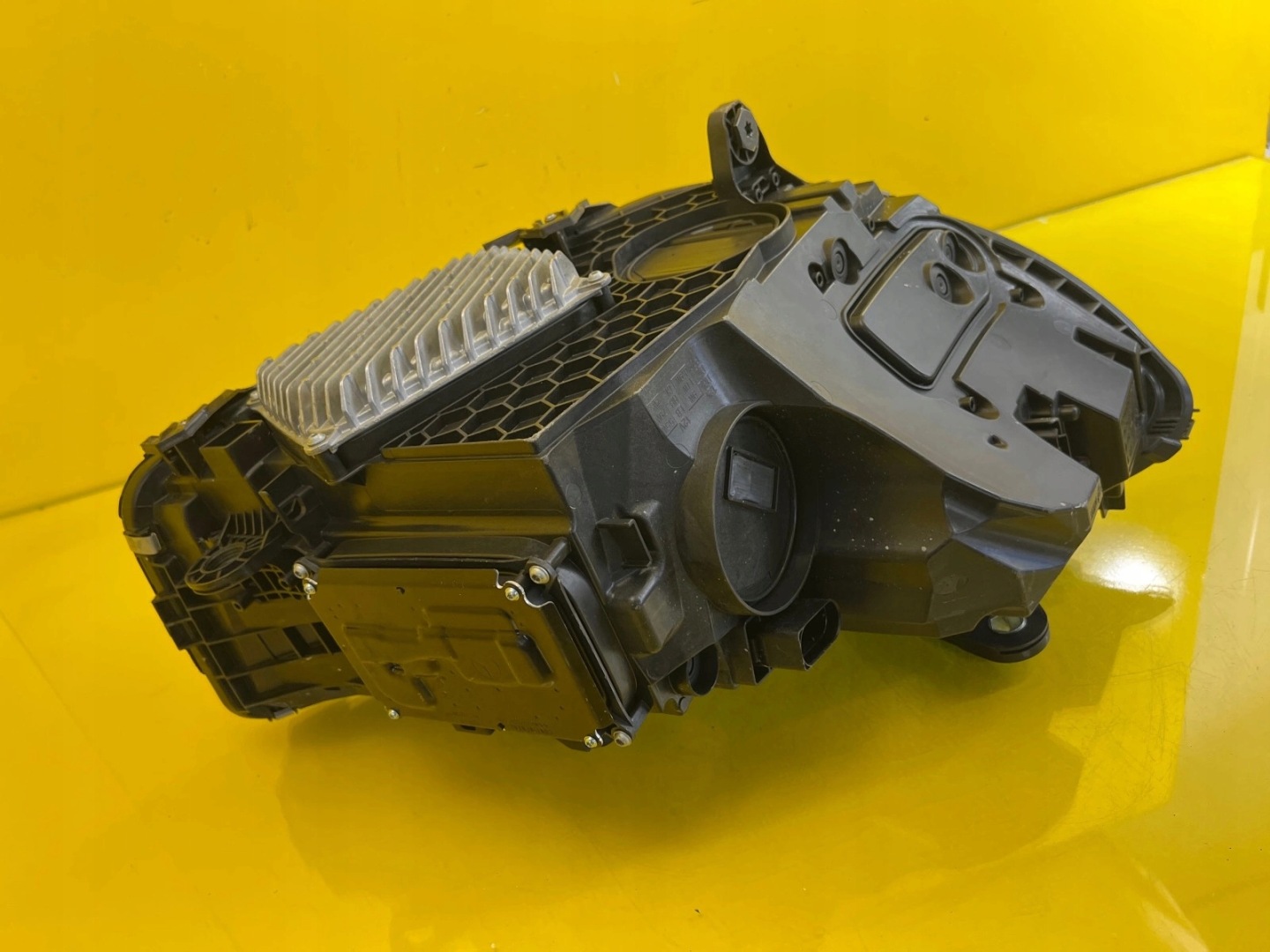 light left Mercedes C-Klasa W206 Digital Light A2069065303
