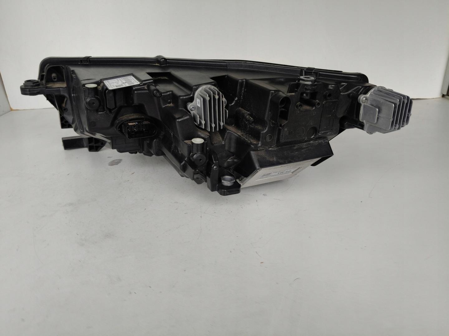 light right REFLEKTOR SKODA OCTAVIA IV 4 5E3 20- FULL LED
