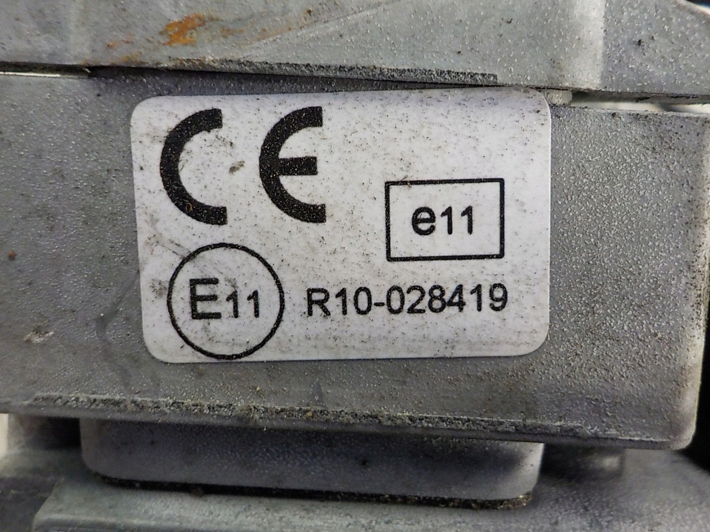 VOLVO XC90 and module control unit TELEFONU R10-028419