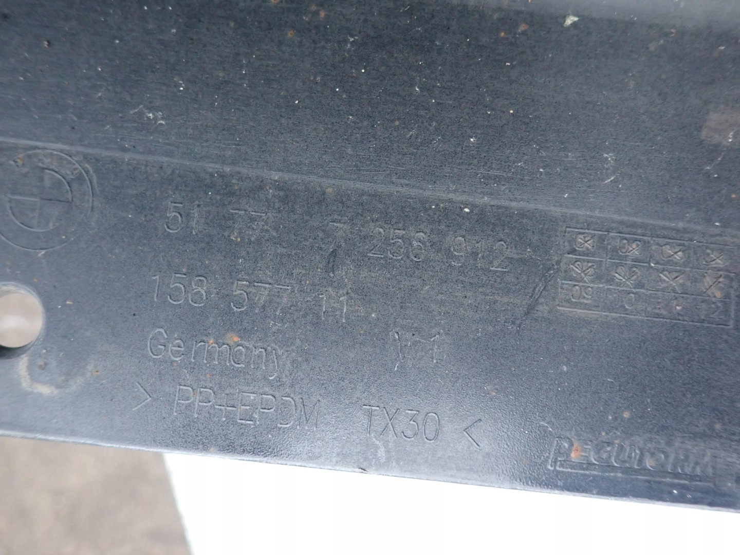 BMW 3 F30 F31 11-moulding threshold right