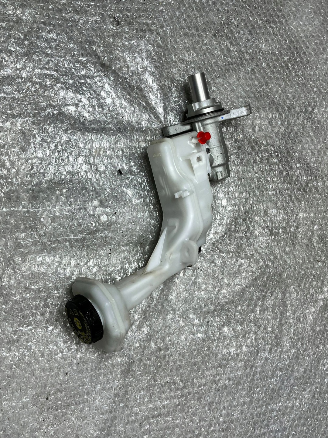 servo bremsen + behälter Nissan Qashqai 460104EH0A