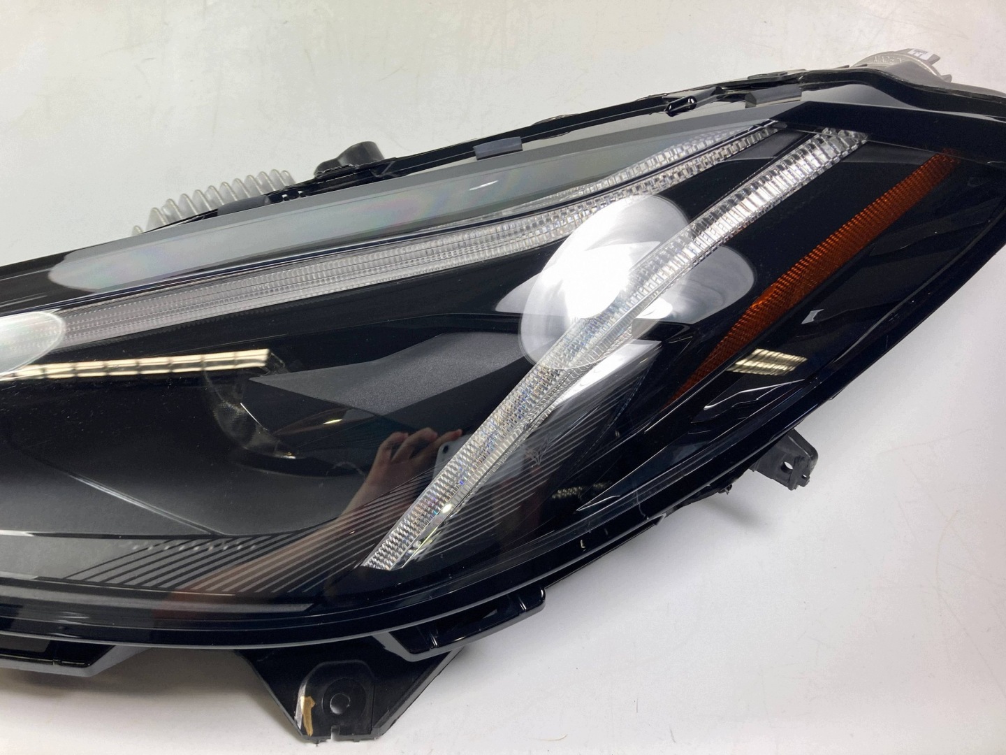 Chevrolet Corvette C8 reflektor light front left FULL LED 2020-26 OEM