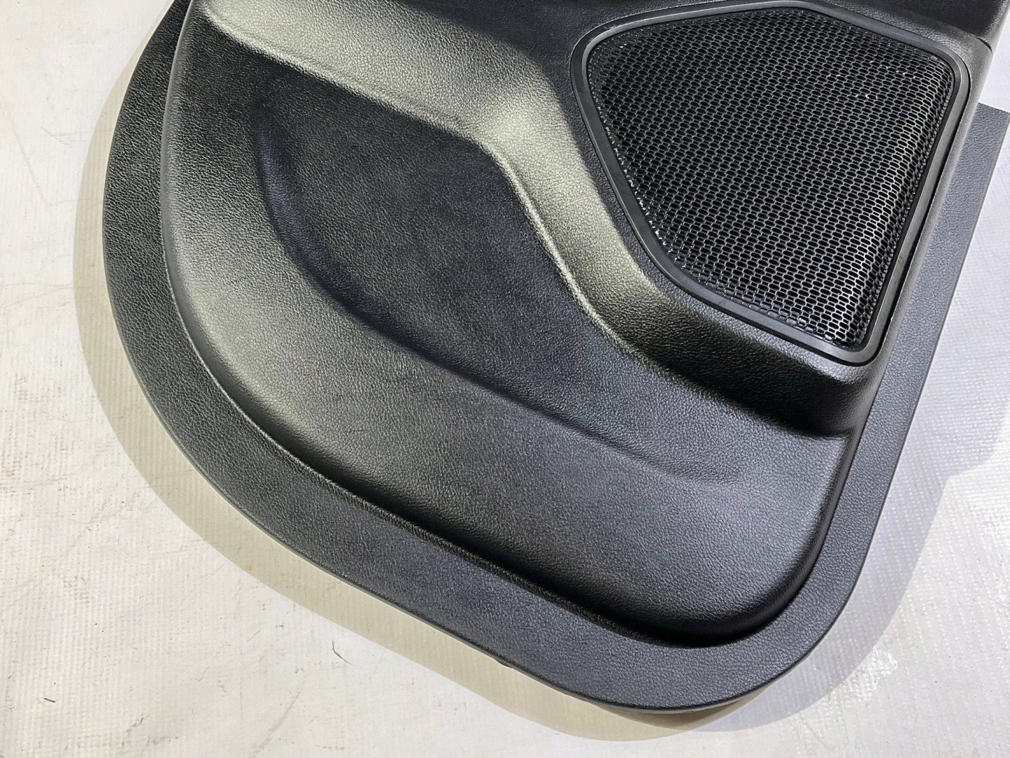 side upholstery door rear rear part left Quad Cab Dodge RAM 1500 2019