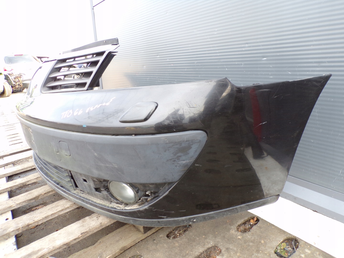 front bumper front RENAULT ESPACE IV 4 washers colour TEB66