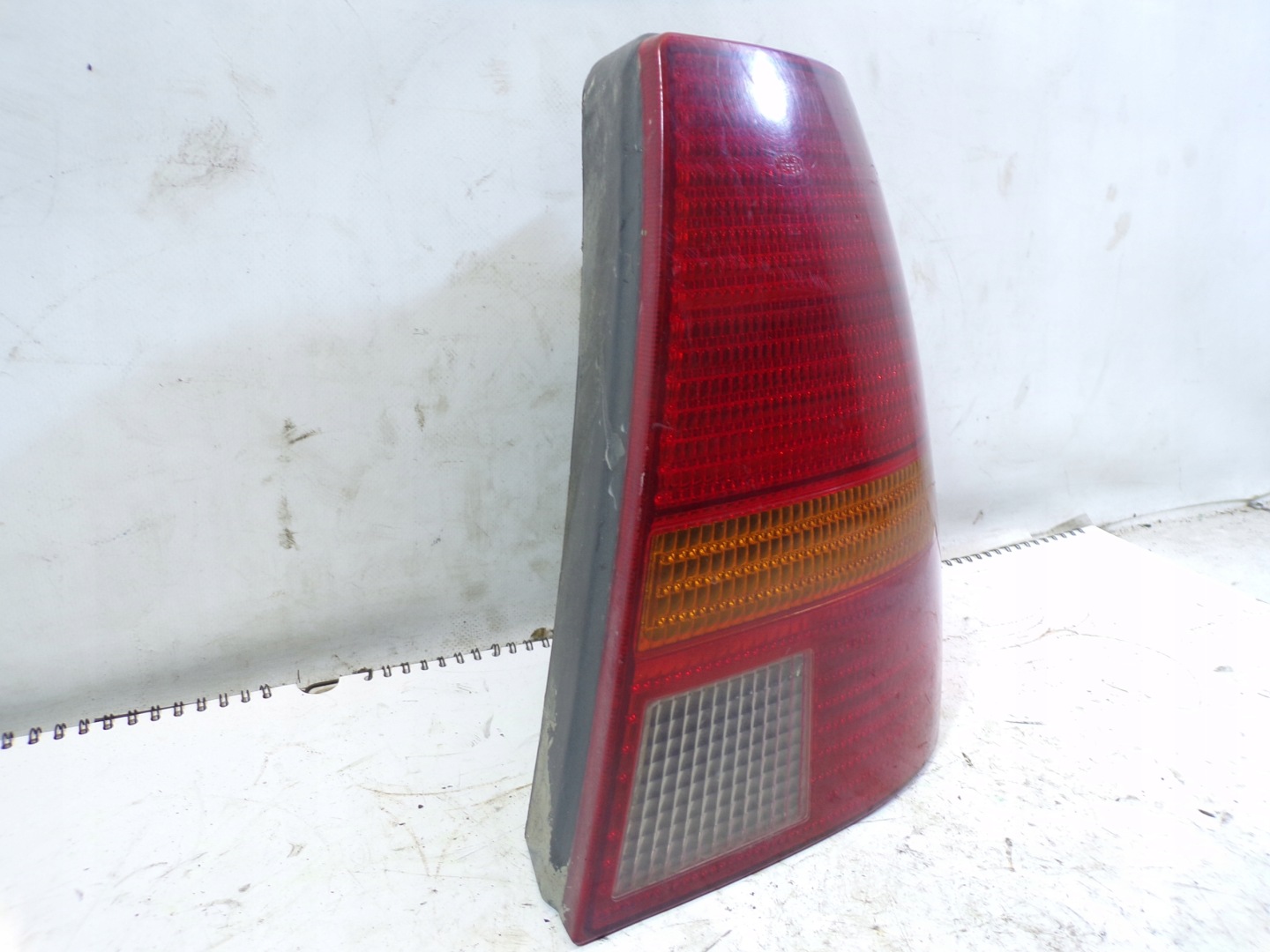 light rear rear part right VOLKSWAGEN GOLF 4 IV KOMBI (1) (K)