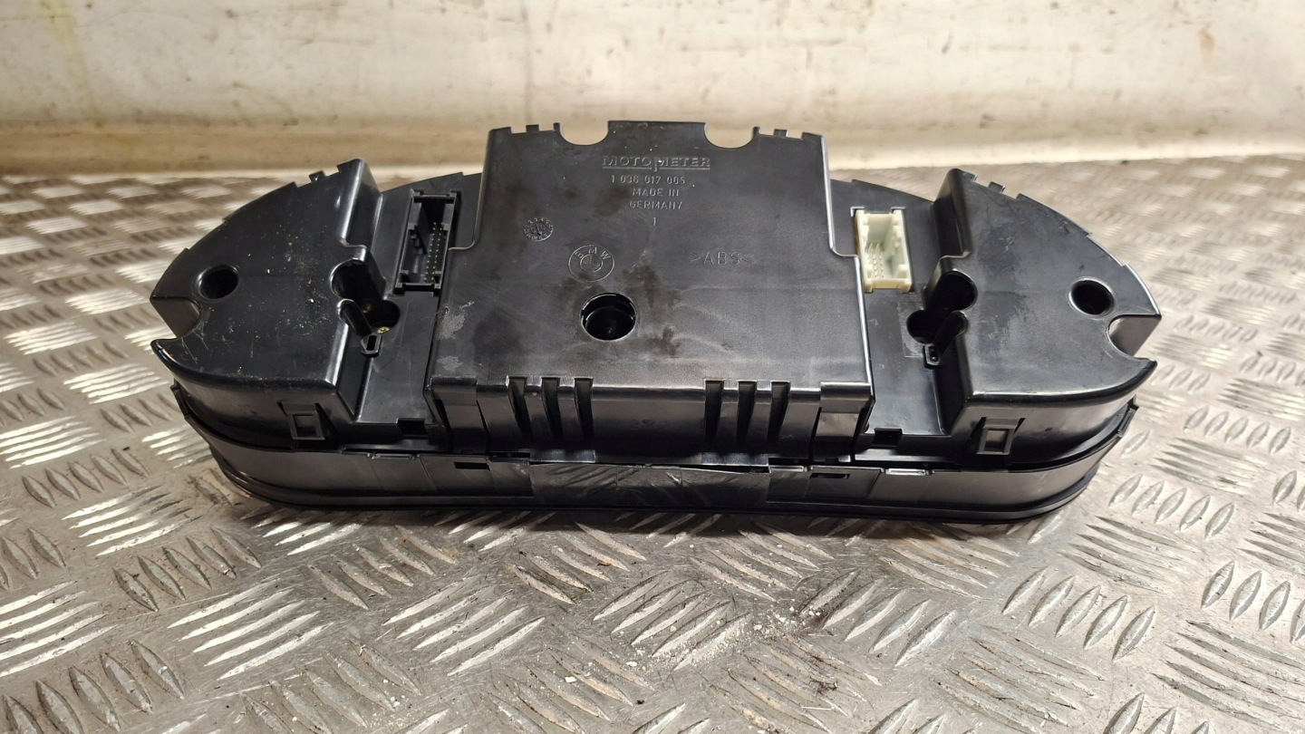 kilometar sat brzinomjer BMW E46 2.0D