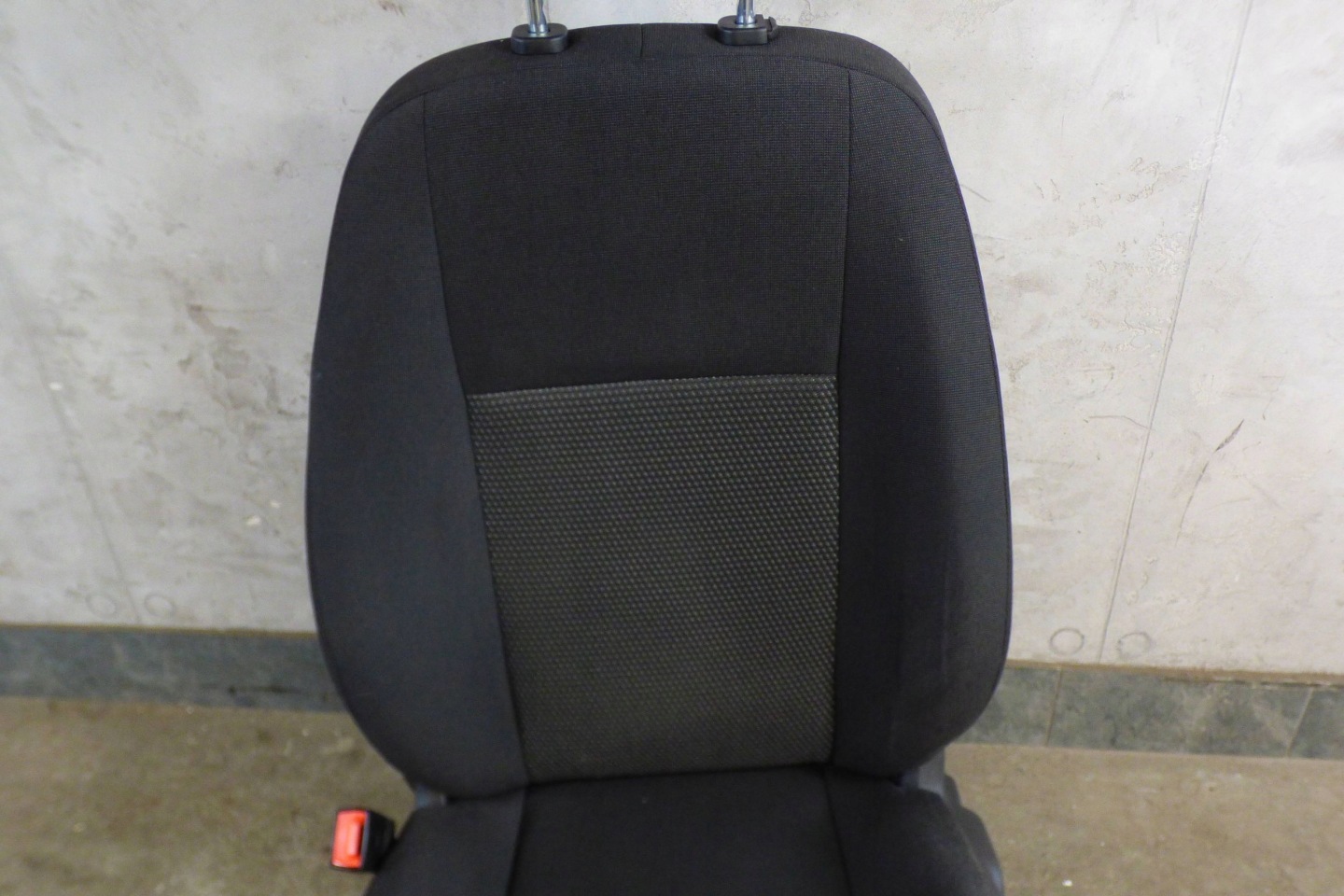 seat driver´s left EUROPA Ford Transit Connect II MK2