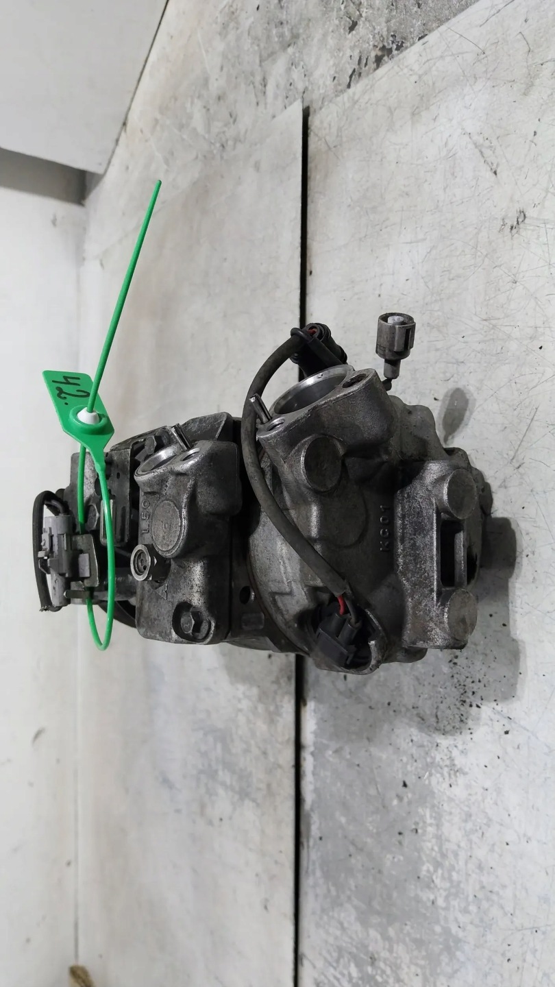 KOMPRESOR KLIMATIZÁCII 447260-1852 BMW E90 E91 E92 E93 E87 E84 2.0D N47