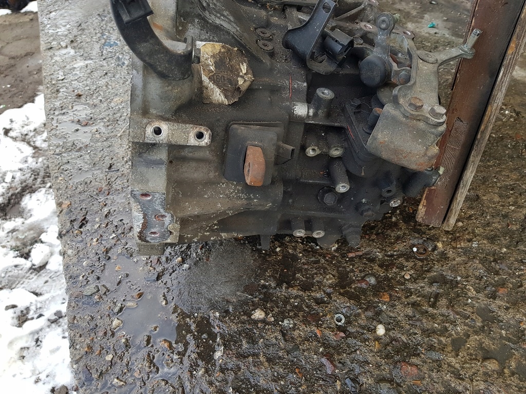 Getriebe TOYOTA AVENSIS COROLLA 2.2 177KM