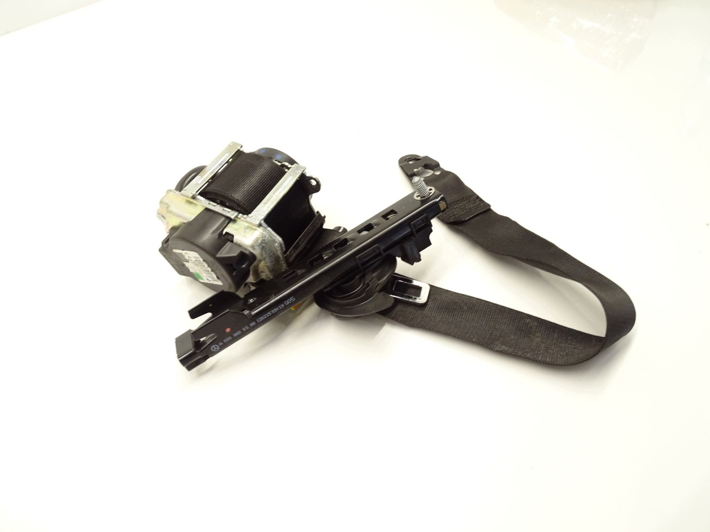 tension belt safety front front right MERCEDES W205 A2058600285