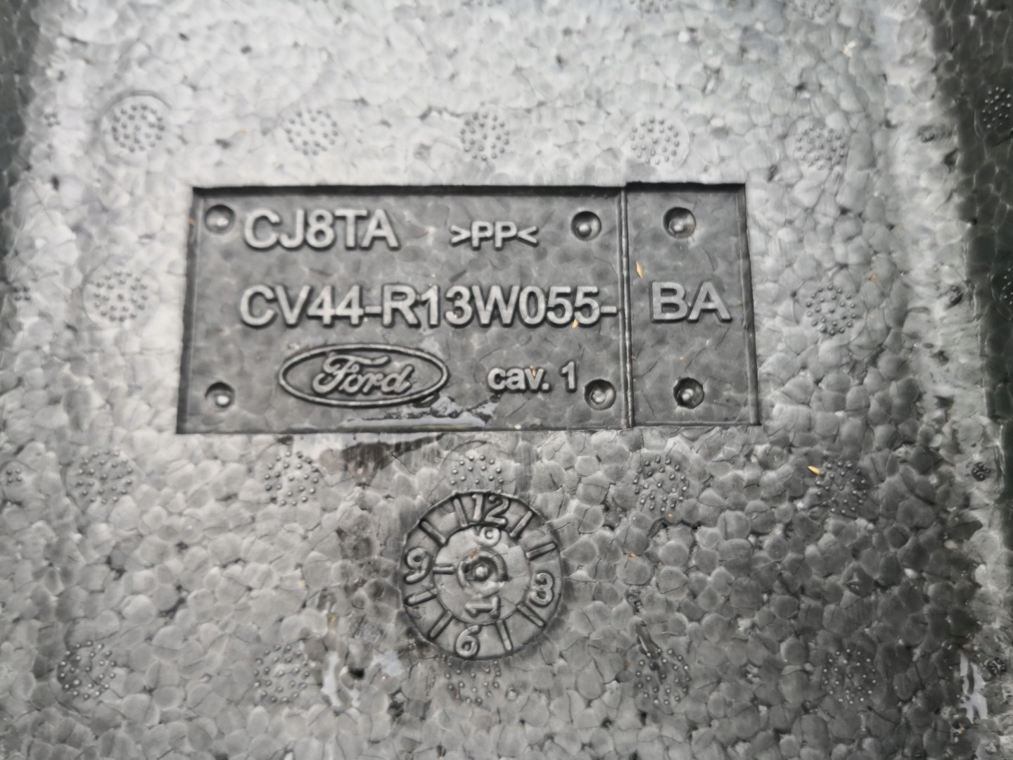 polystirene boot floor well KUGA MK2 CV44-R13W055-BA