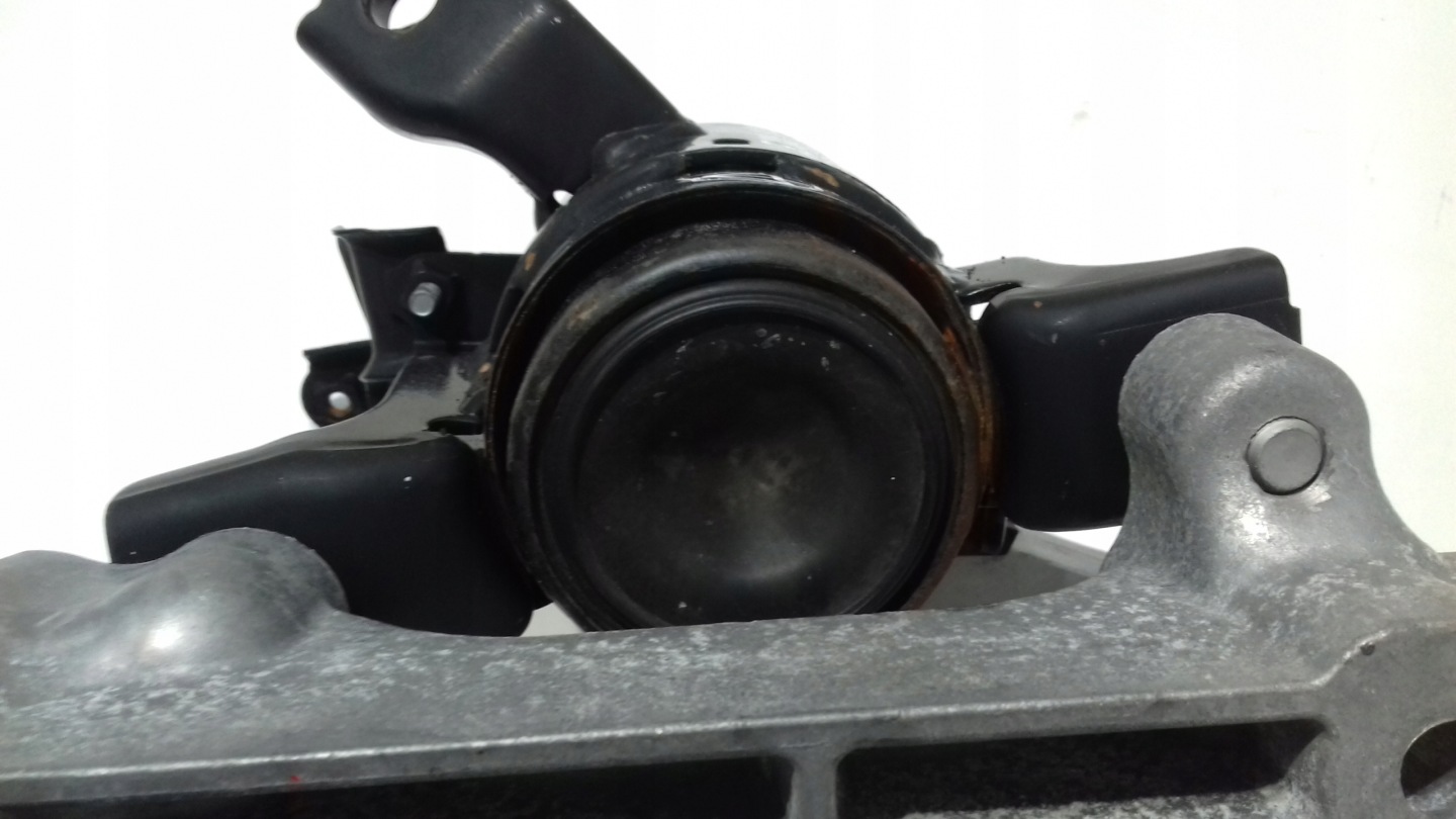 LEXUS NX300 H airbag engine mount H7 J2271069
