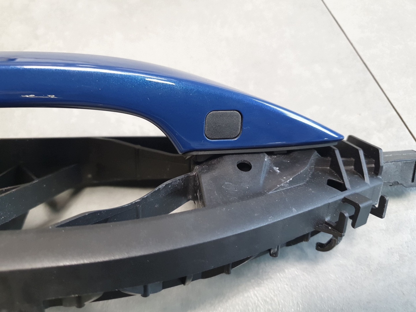 Audi SQ6 e-tron handle exterior rear right rear part 4M8837206B lx5f