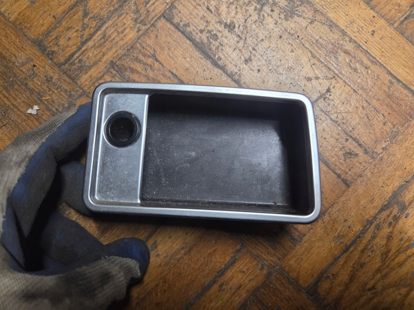 WKLAD POPIELNICZKI BMW E65 E66 8223405