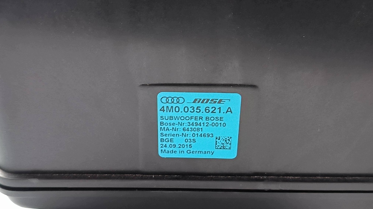 SUBWOOFER 4M0035621A AUDI Q7 II 4M