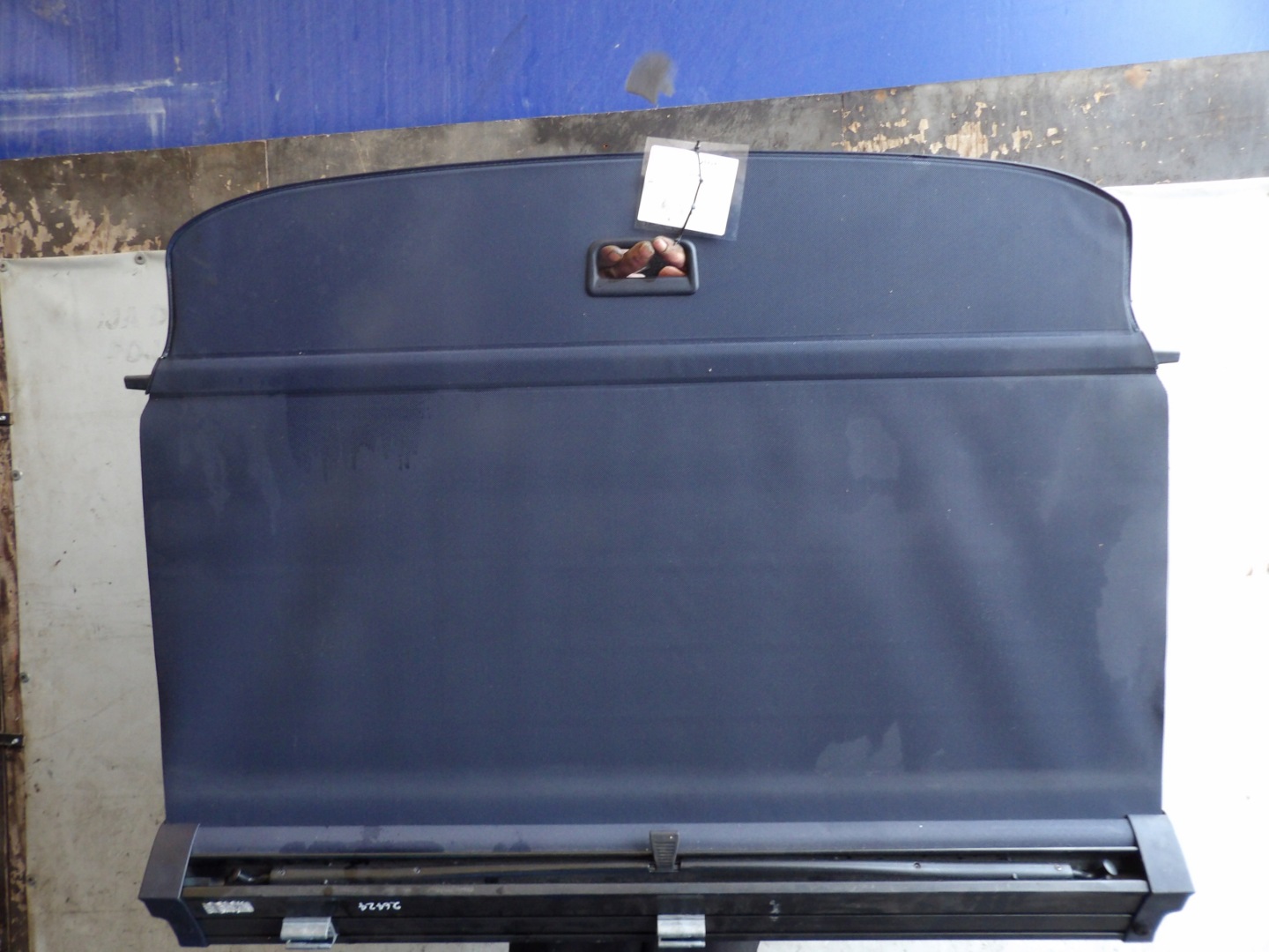 Audi A4 B6 kombi blinds boot