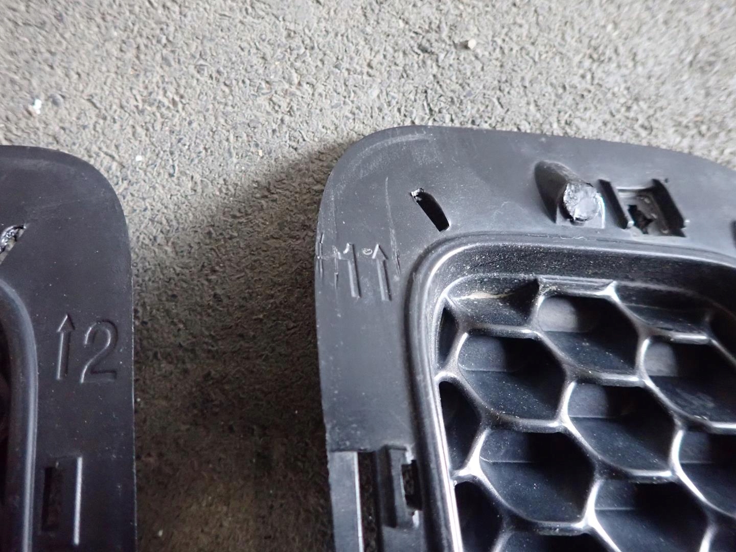 Kratki Grill JEEP CHEROKE TRAILHAWK 68138335A