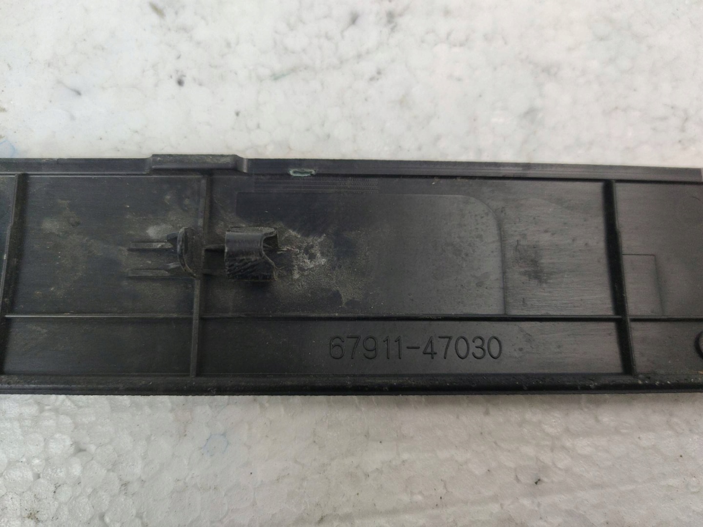 moulding threshold inner front left side Toyota Prius 3 facelift 2011