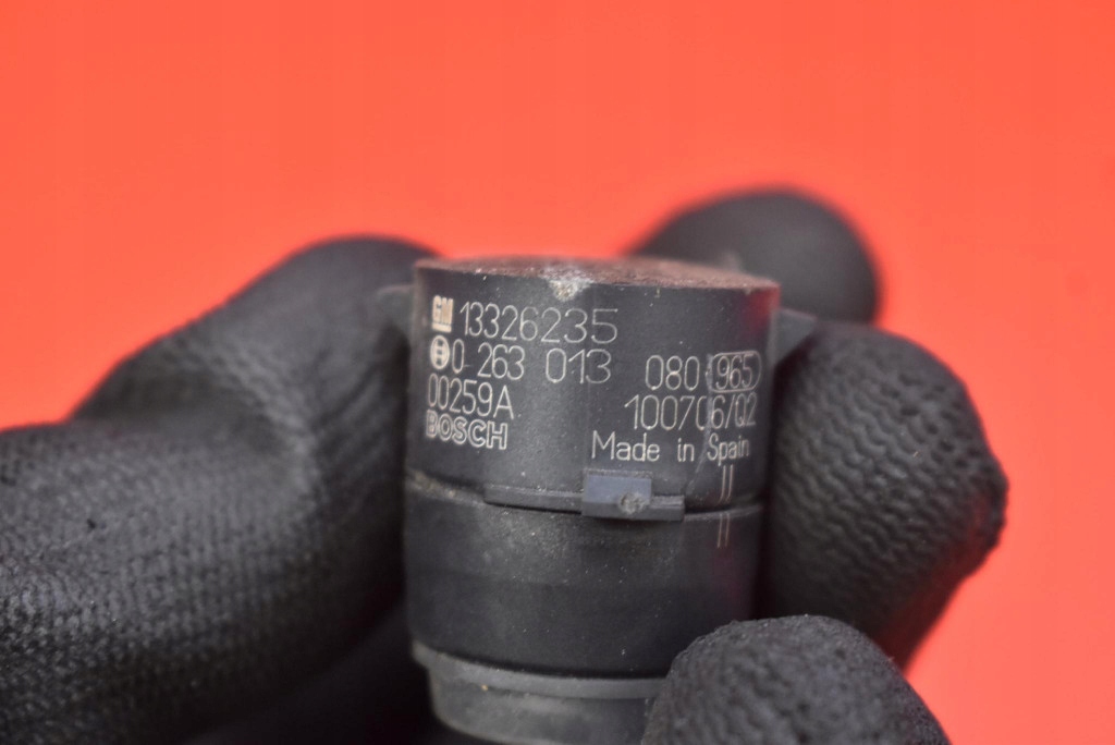 Sensor Parken vorne PDC 13326235 OPEL MERIVA B 10-14