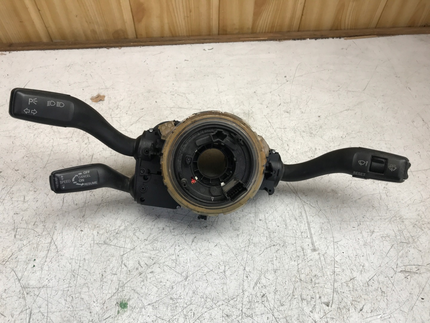 Commodo essuie glace Commodo phares AUDI A6 C6