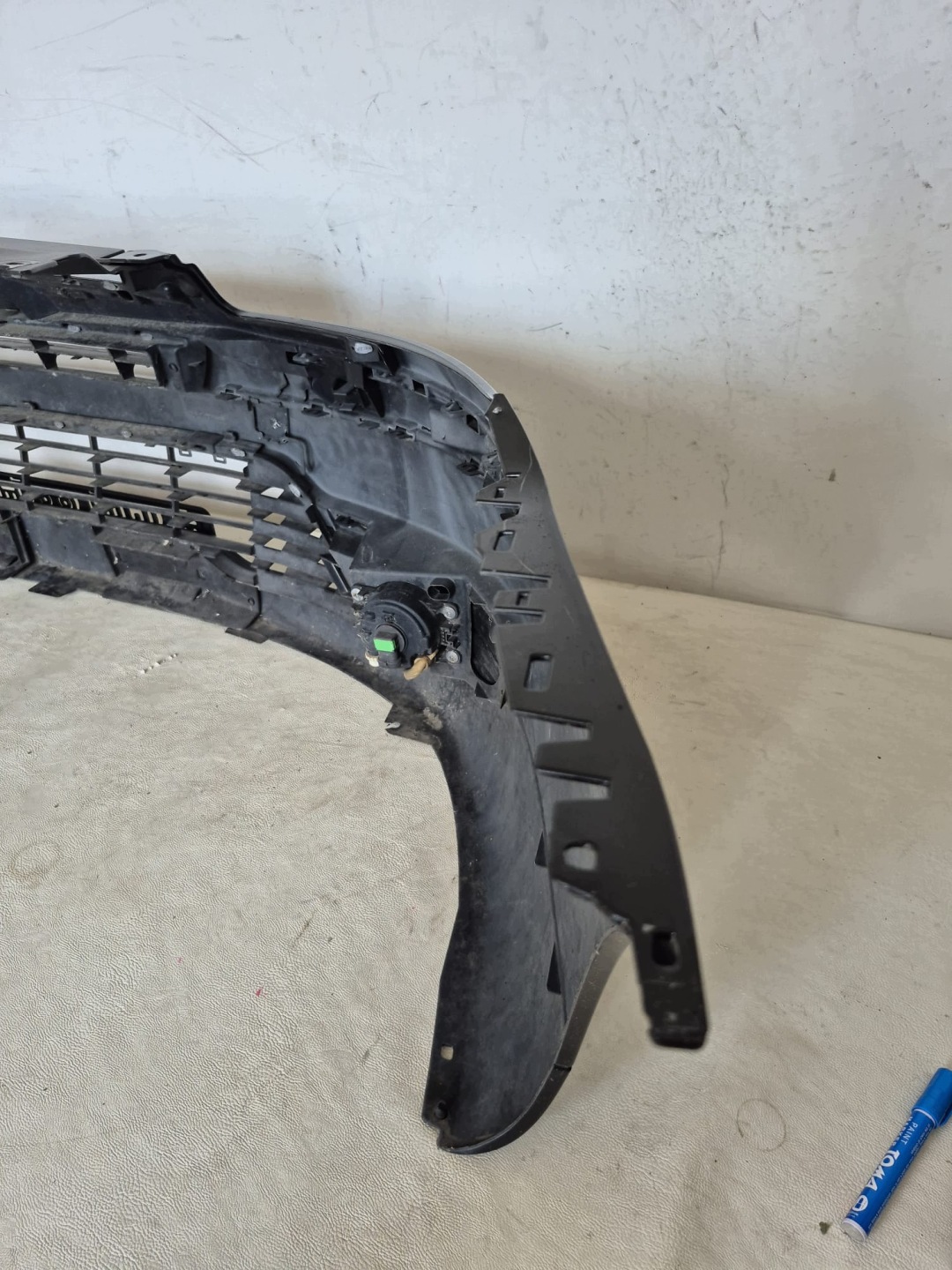 CITROEN C4 and 04- bumper front front grill grid 9650046377