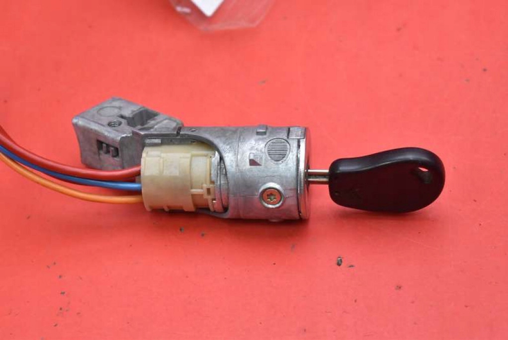 ignition key CITROEN C5 1 and 2.0 16V 136 KM 01-04