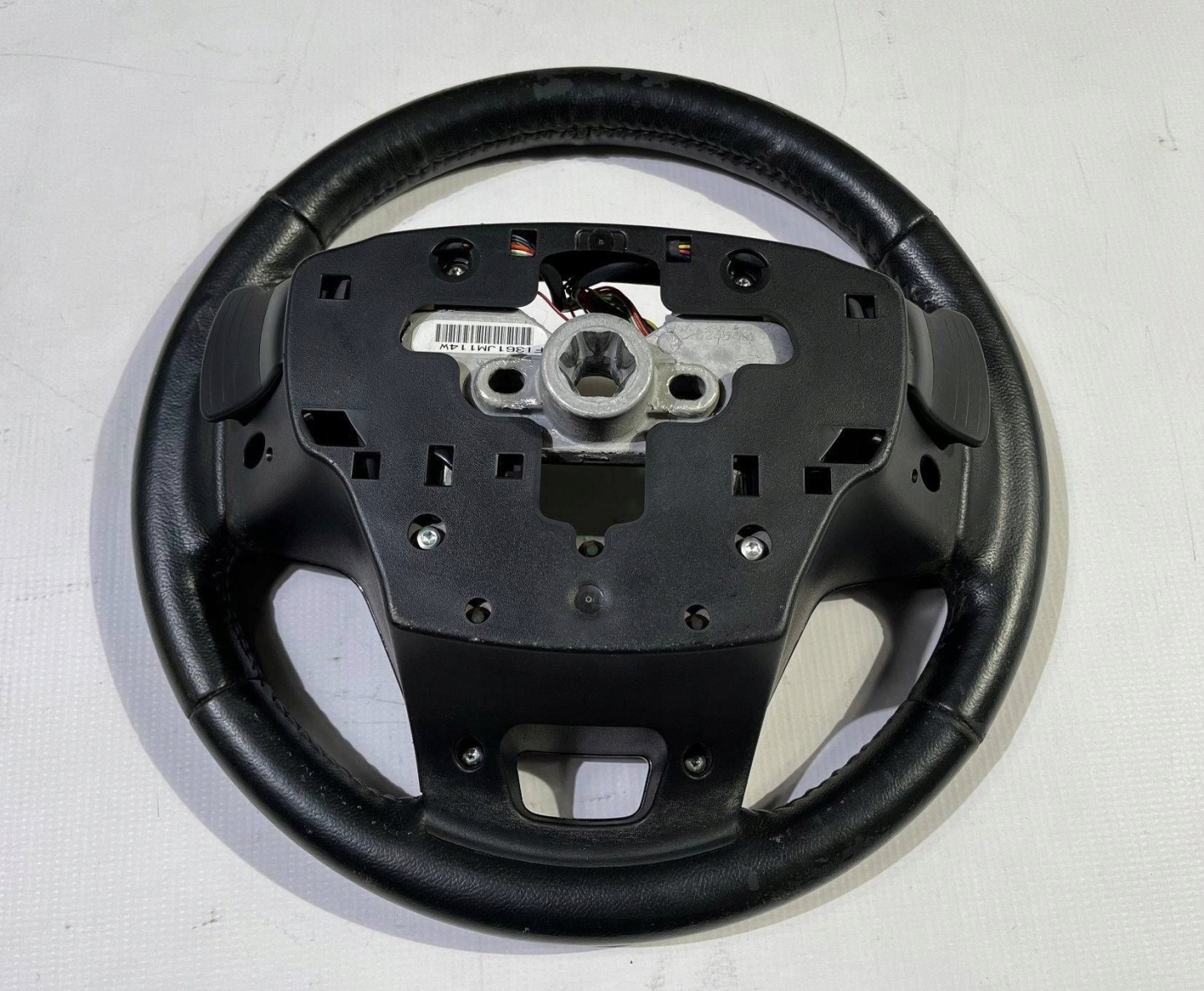 steering wheel, Ford Explorer with shifting grzana leather 2016-2019