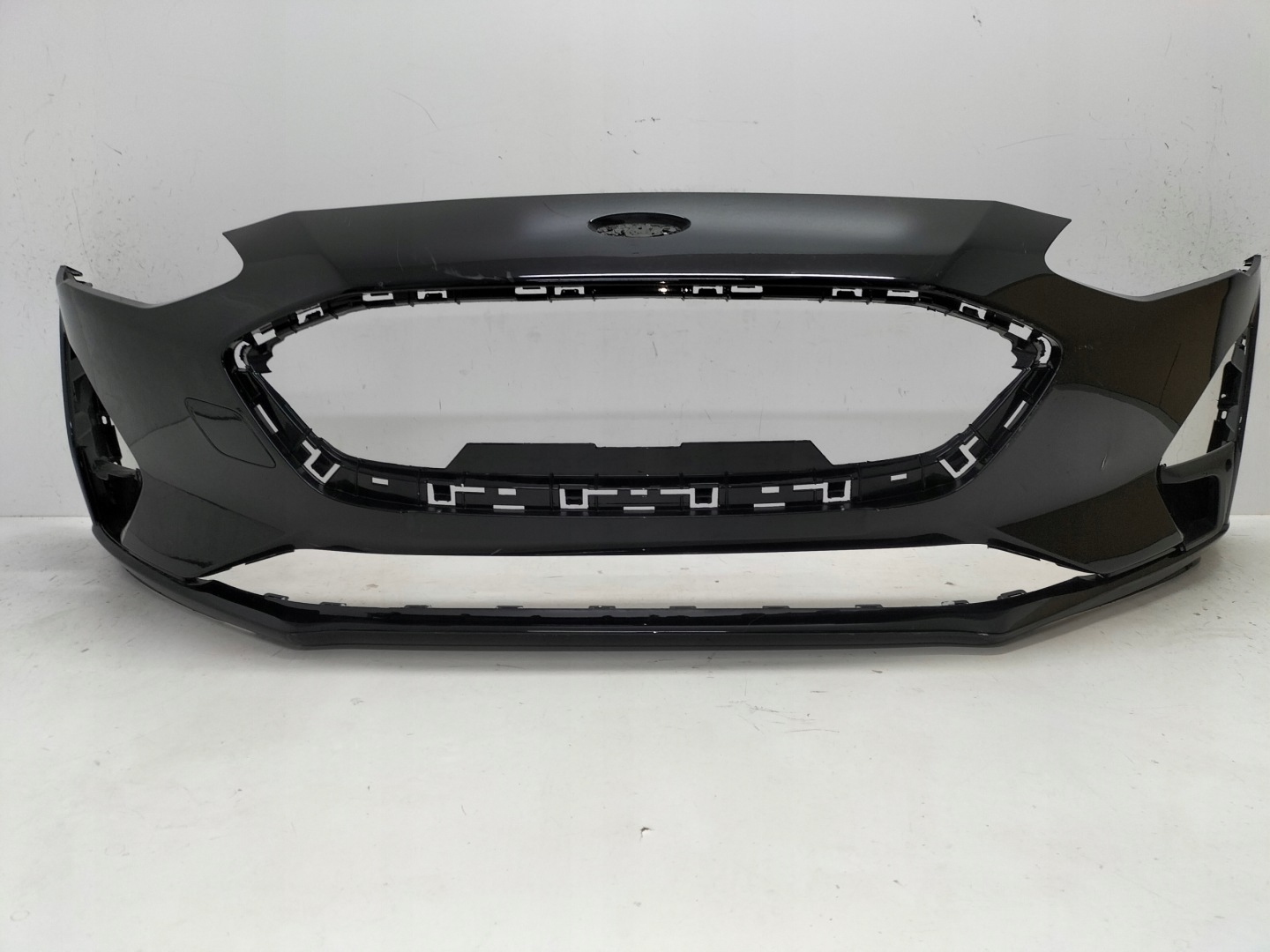lökhárító elülsö eleje FORD FOCUS MK4 18