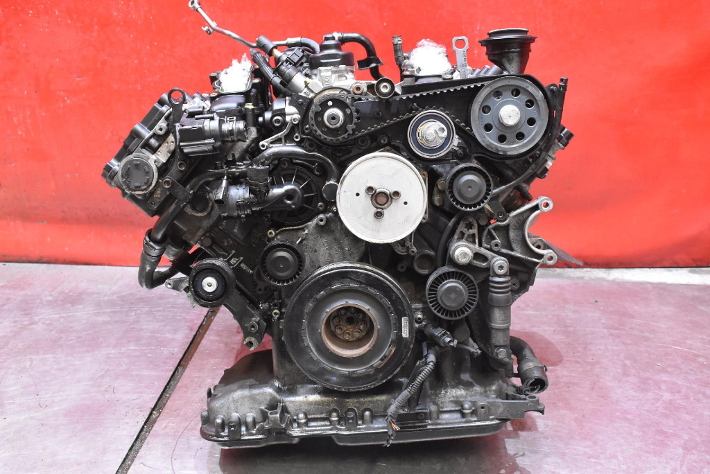 engine DIESEL CCW pump 0445010685 AUDI A4 B8 3.0 TDI 239KM 11-16 KOMPRESJA