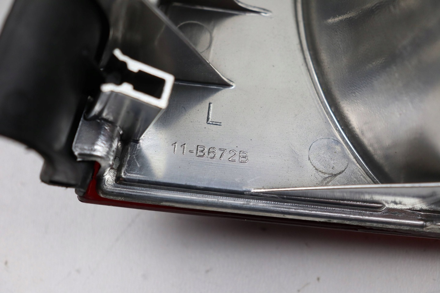 VW TOURAN and LIFT light rear rear part left replacement 11B672B EUROPA