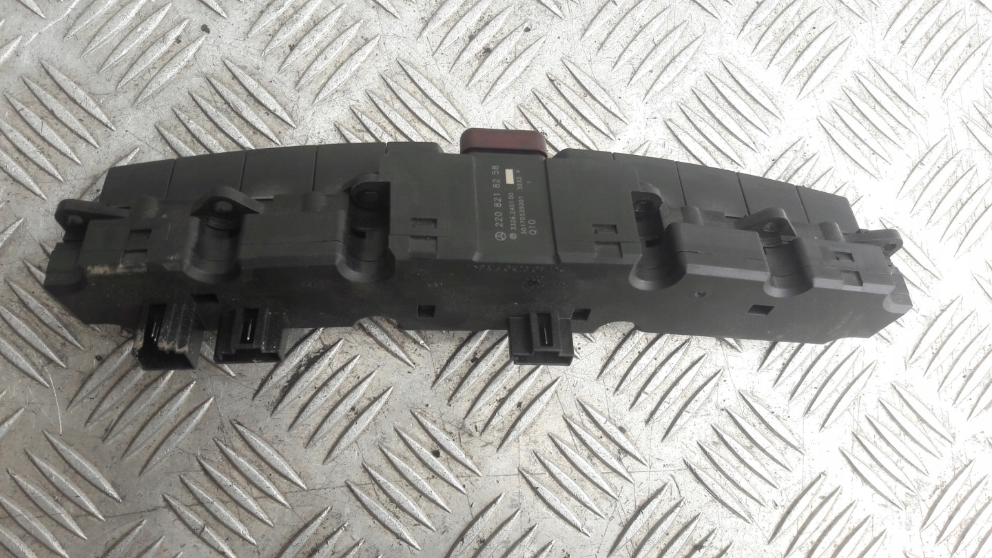 MERCEDES W220 PANEL controls AWARYJNY 2208218258