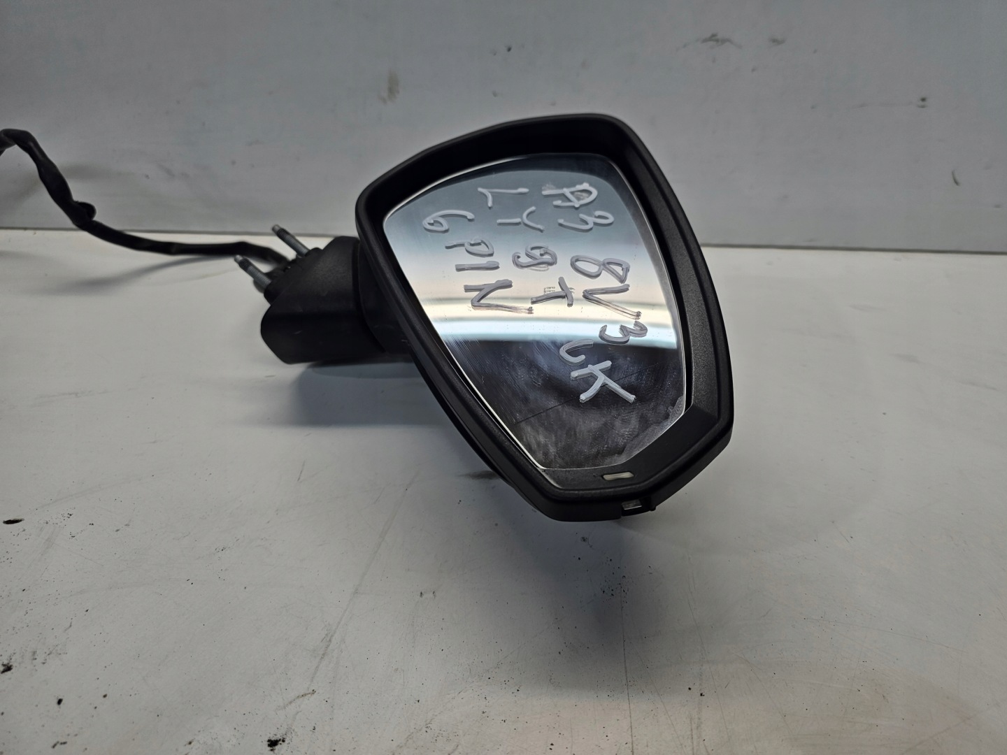 mirror exterior right AUDI A3 8V LY9T 6-PIN UK