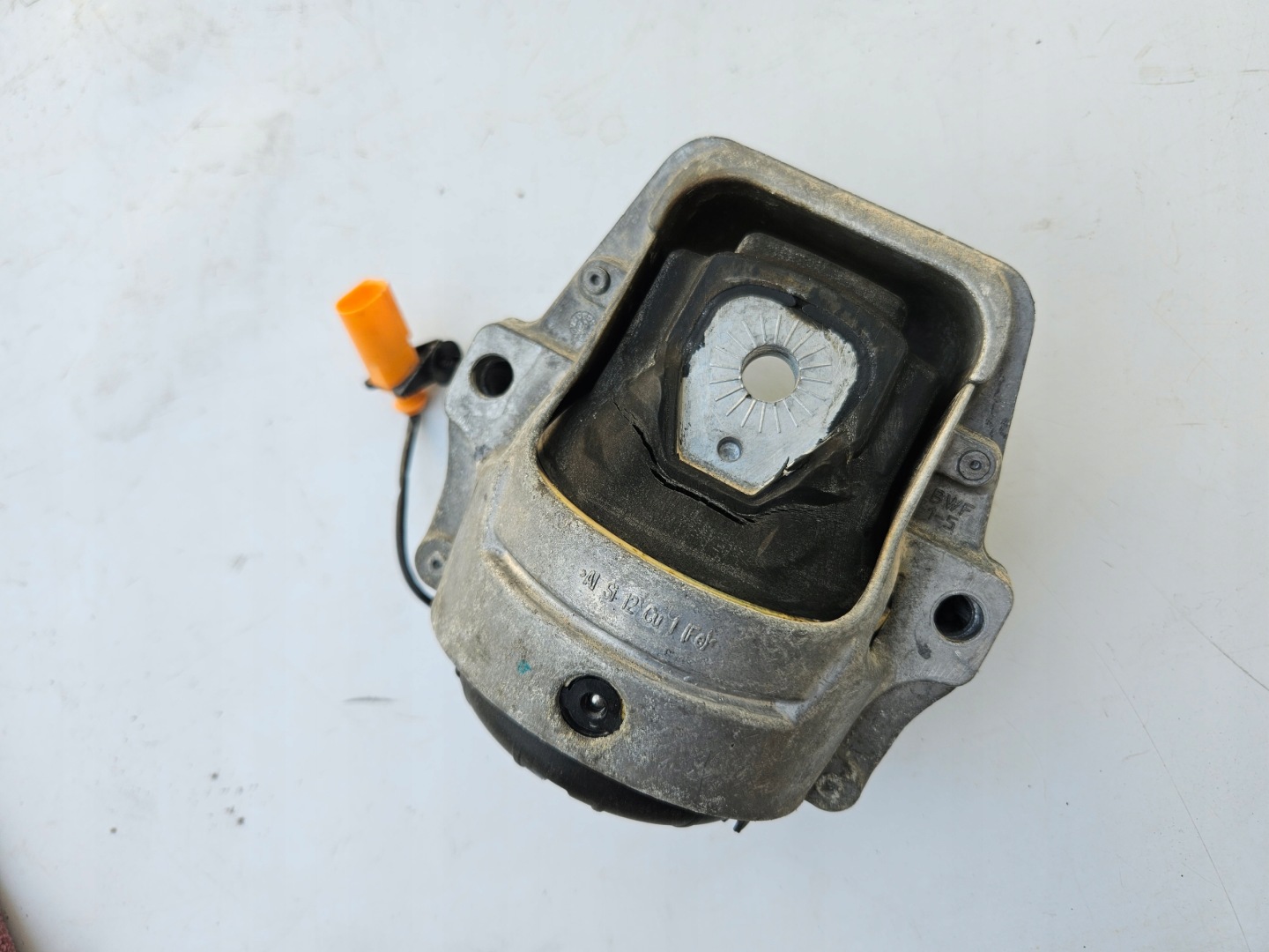 engine mount right AUDI S4 B8 S5 8T 3.0T 3.0 TFSI 8K0199381PT