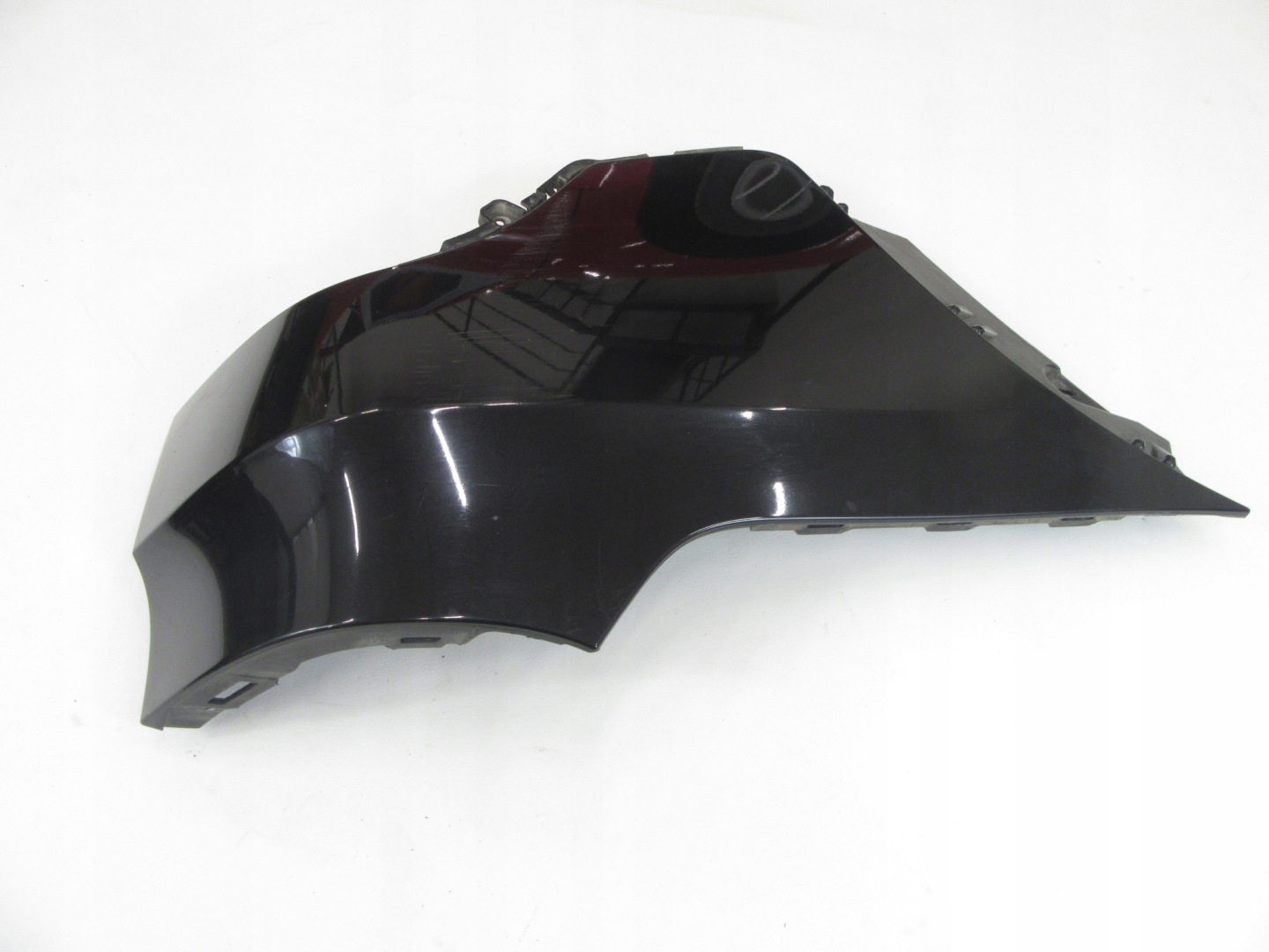 couverture pare choc gauche arrière BMW e70 X5 475 Blacksapphire