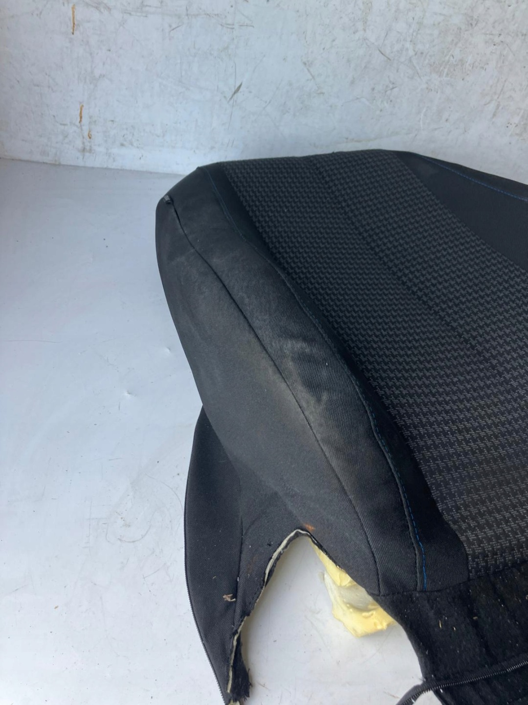 OPARCIE seat right front PEUGEOT 308 T9 LIFT