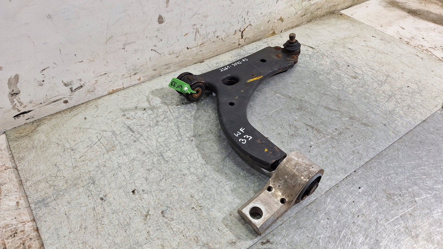 arm right front 2S61-3042-AJ FORD FIESTA FUSION MK6