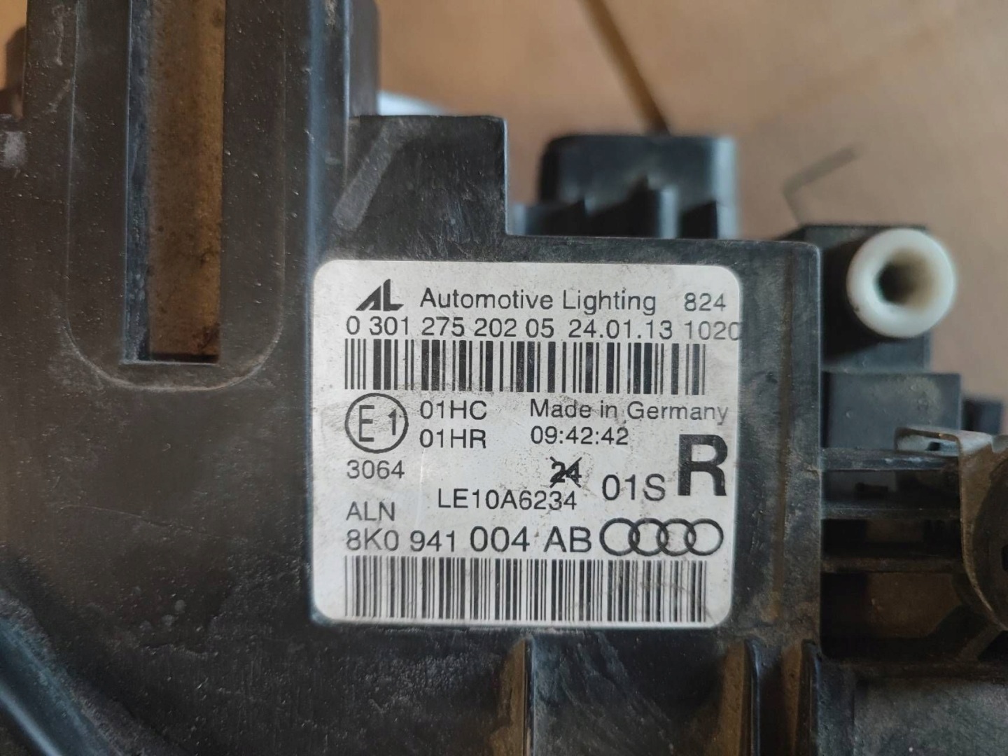 AUDI A4 B8 LIFT light front front left 8K0941004AB complete
