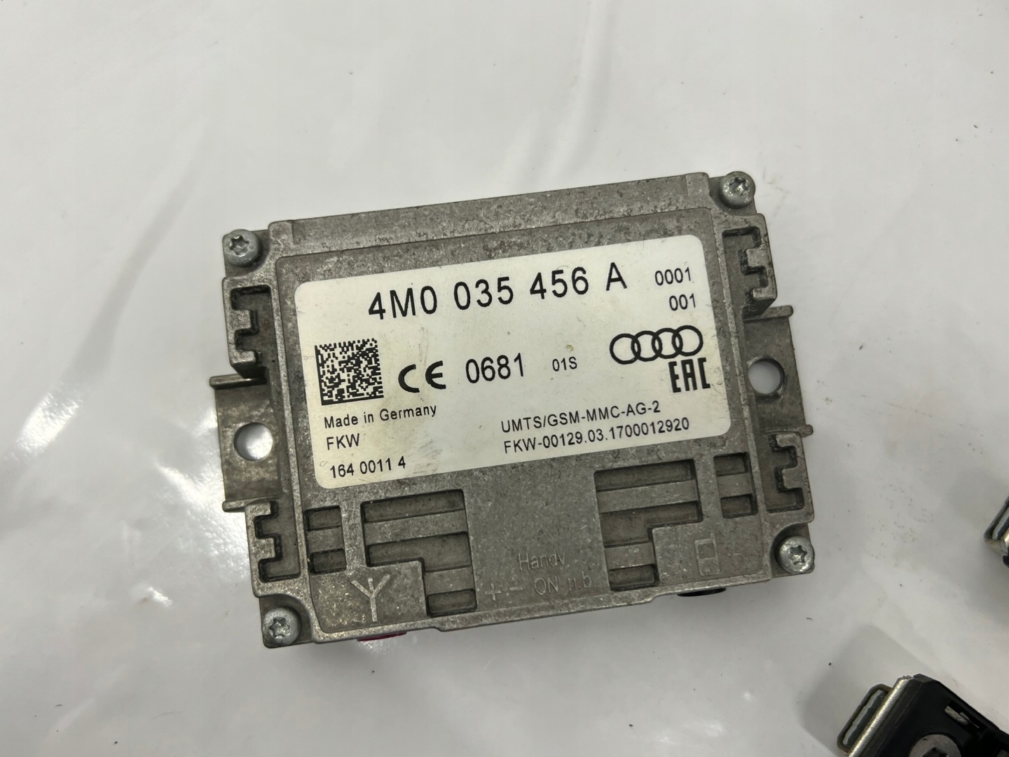 SKODA OCTAVIA III LIFT RADIO display navigation MULTIMEDIA player cables