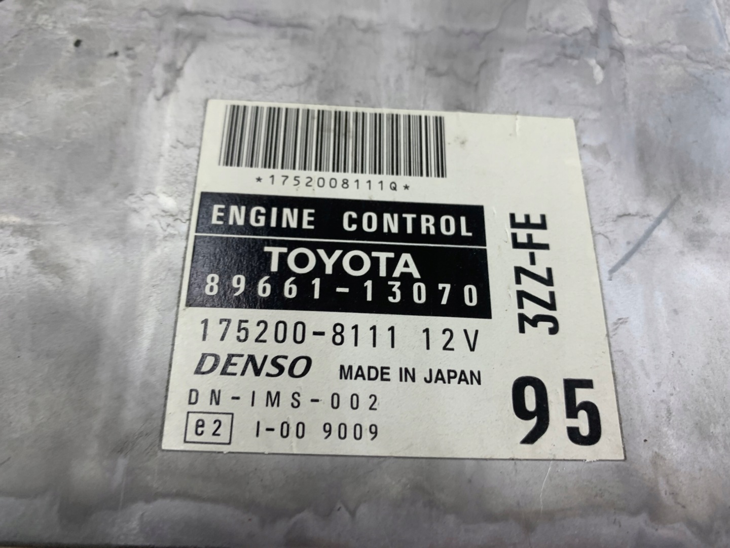 TOYOTA COROLLA VERSO 1.6 control unit of the engine 89661-13070