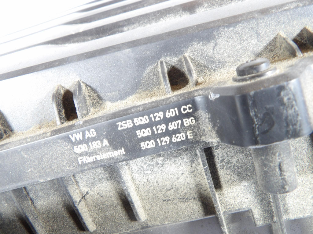 SKODA SCALA 1.5TSI Gehäuse filter luft 5Q0129601
