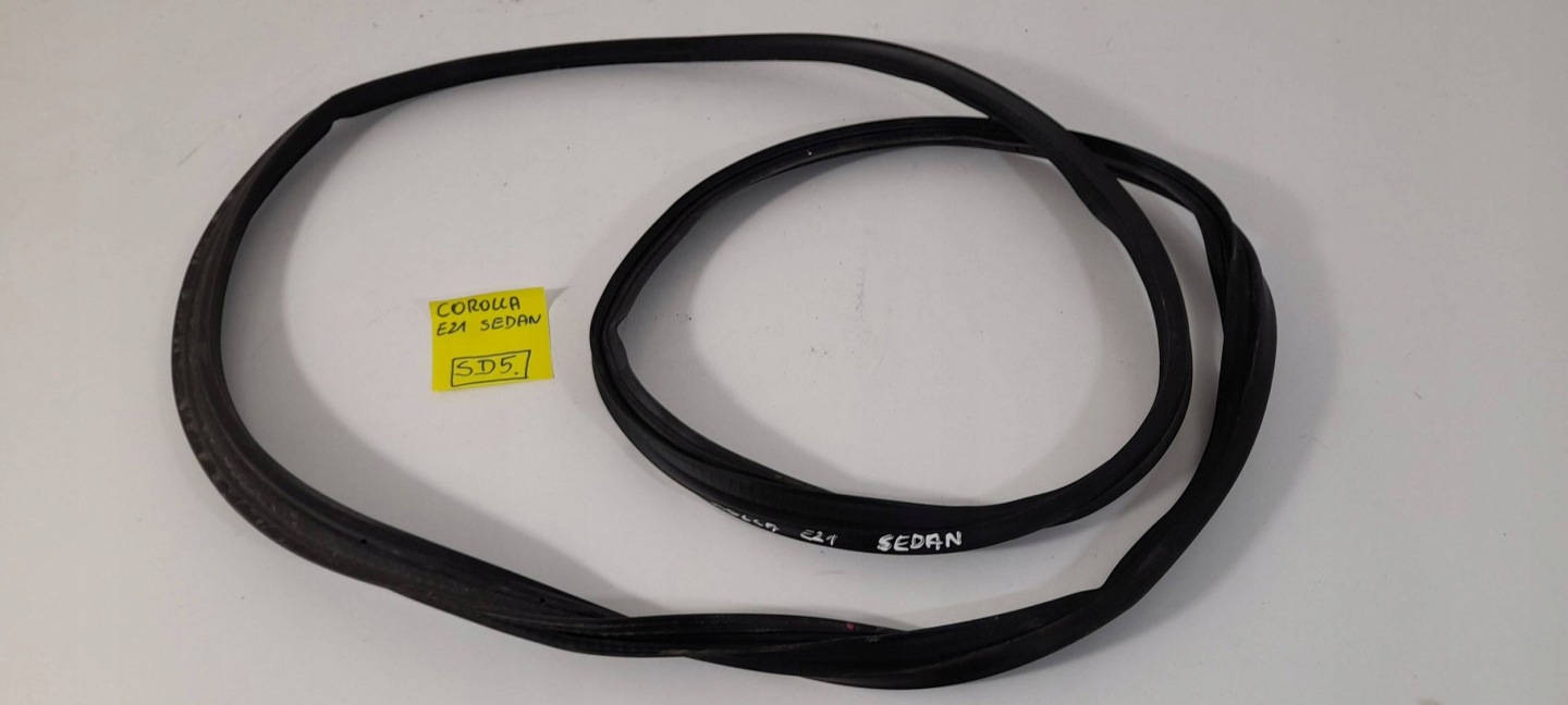 Toyota Corolla E21 sedan gasket bonnet boot (SD5)