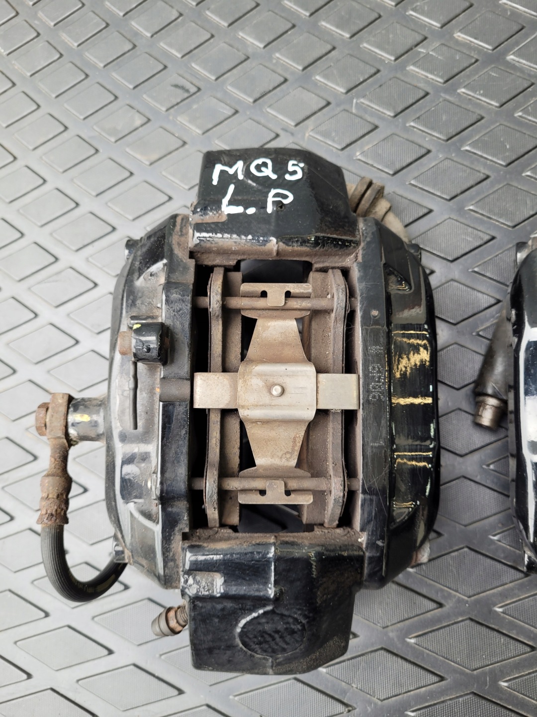 caliper front right left calipers KOMPLET MASERATI QUATTROPORTE V 4.2 V8