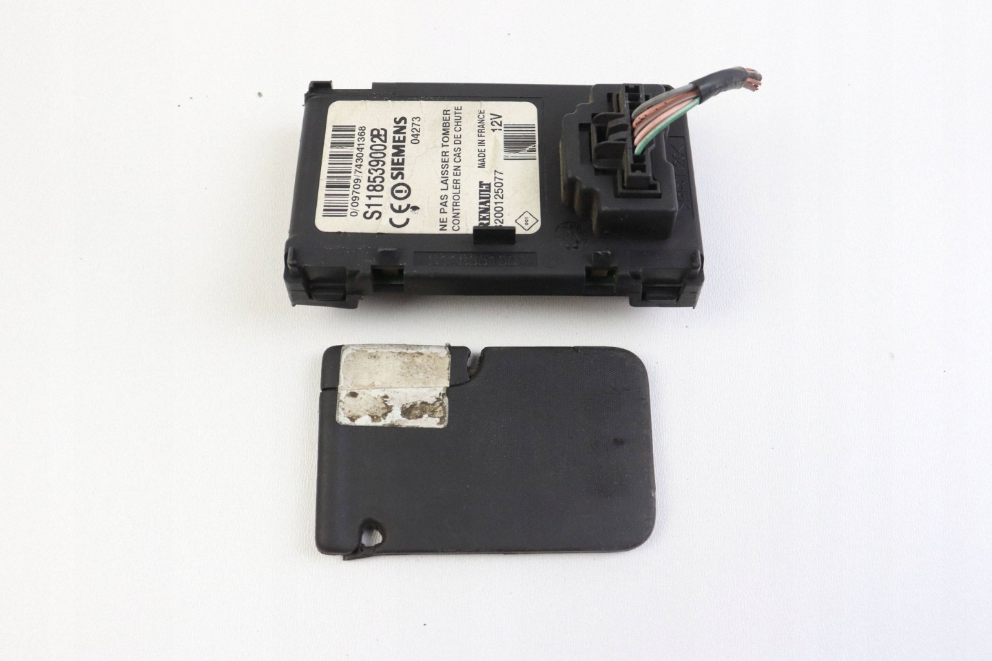 RENAULT SCENIC II player KARTY ignition 8200125077 S118539002B