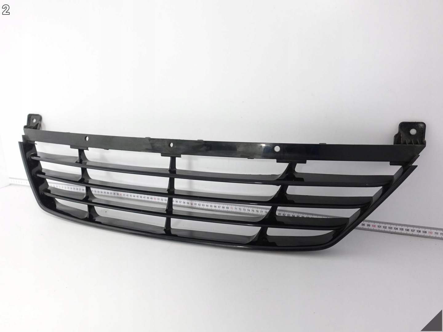 HYUNDAI IX35 and 1 09-13 grill grille grid central W bumper front