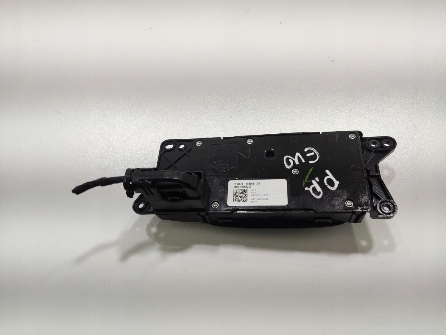 control panel seat right RANGE ROVER EVOQUE and L538 LIFT GX73-14B566-DA