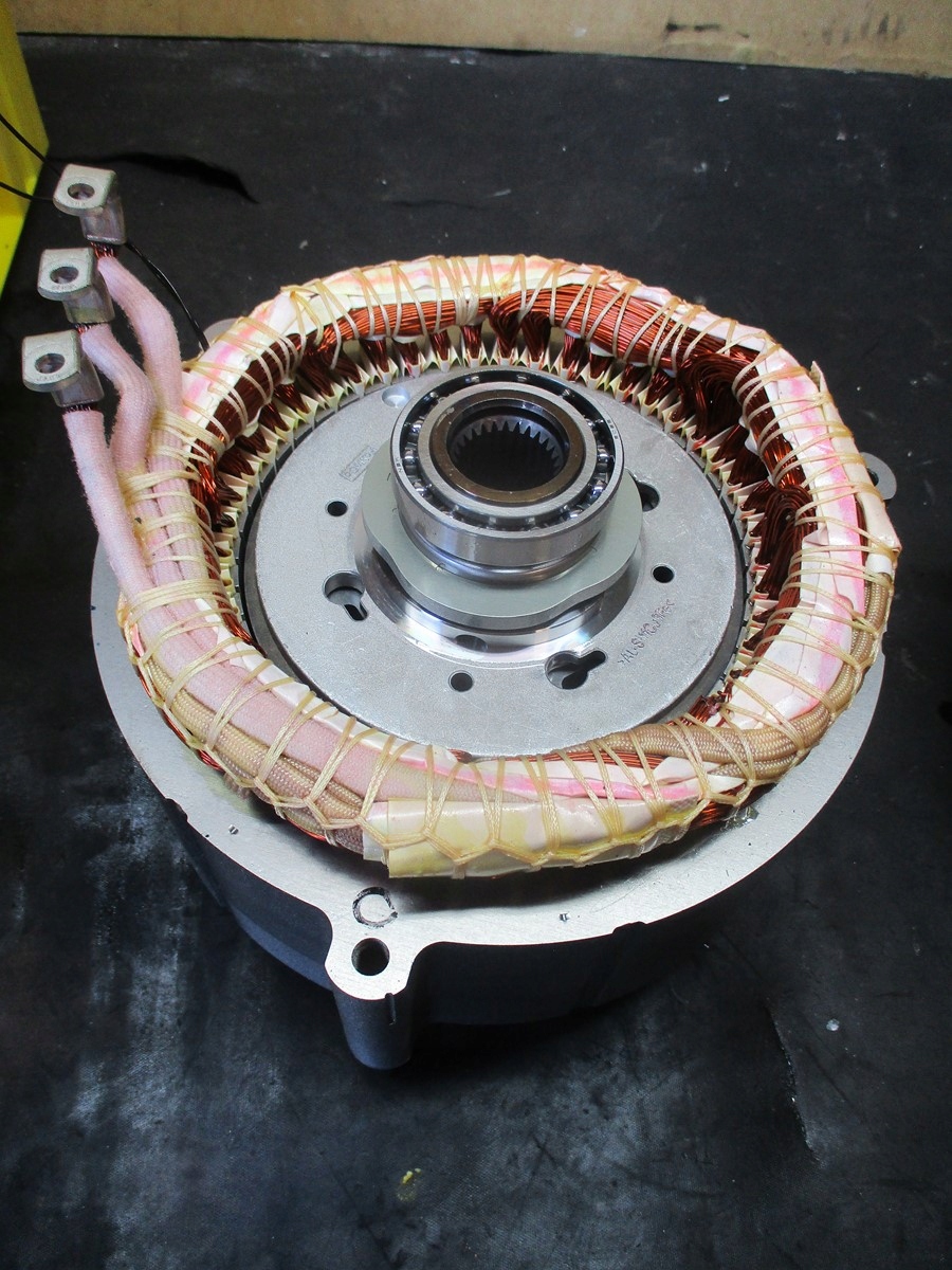 Wklad Getriebe mitte FORD KUGA MK3 LX68-7005-AF