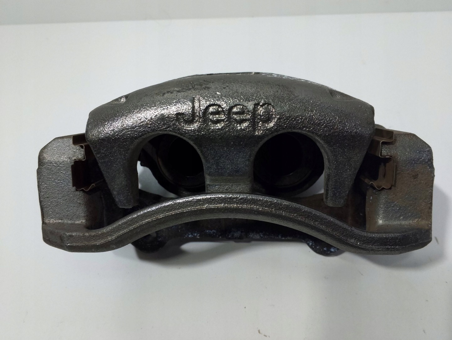 JEEP GRAND CHEROKEE WK2 caliper front left front JARZMO 262482 (B463)