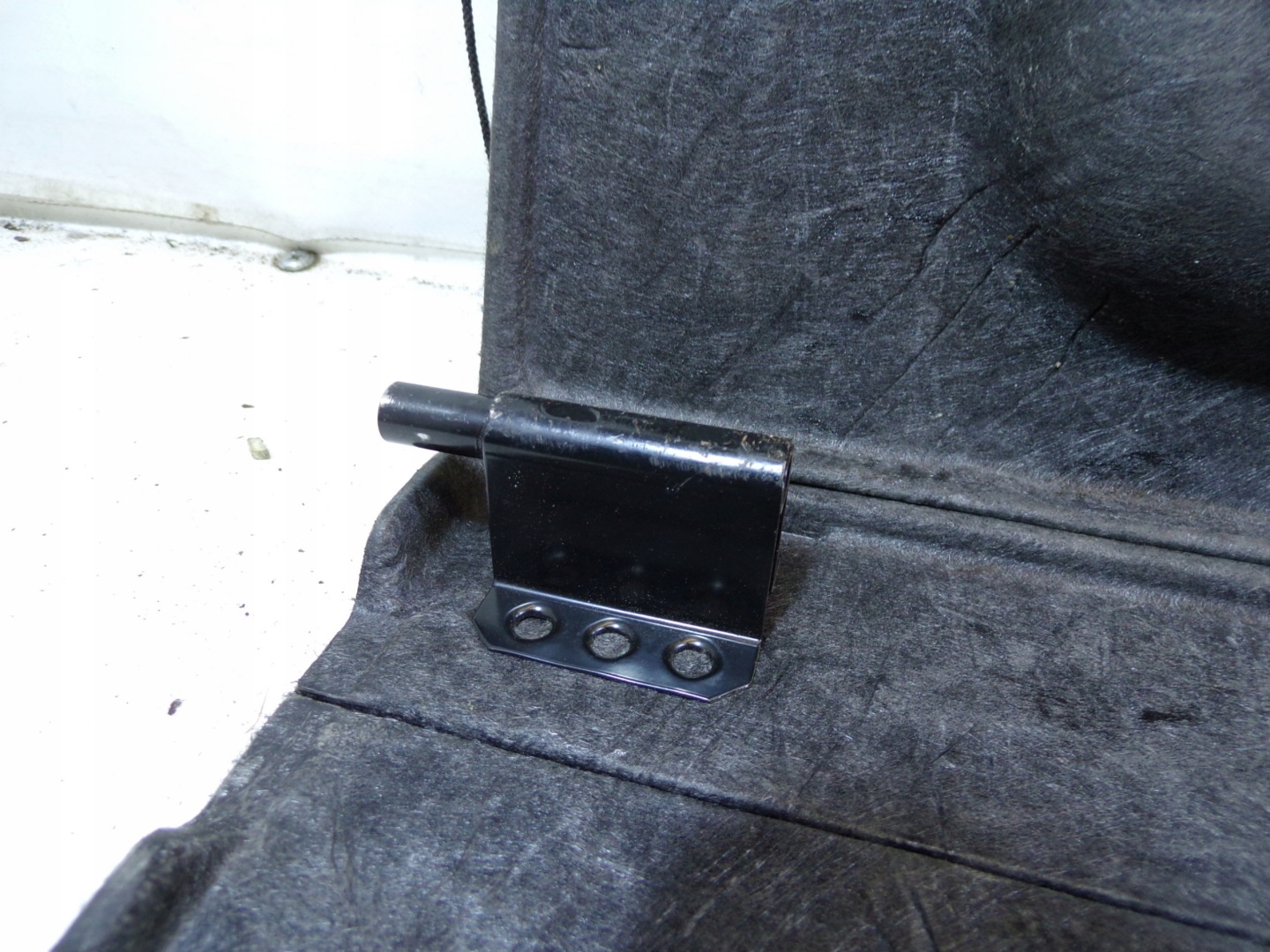 rear plato boot MAZDA 3 BK