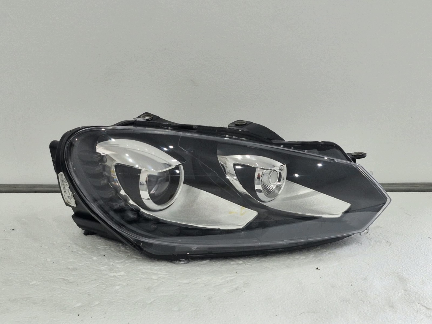 light right VW GOLF VI GTI Bi-Xenon LED